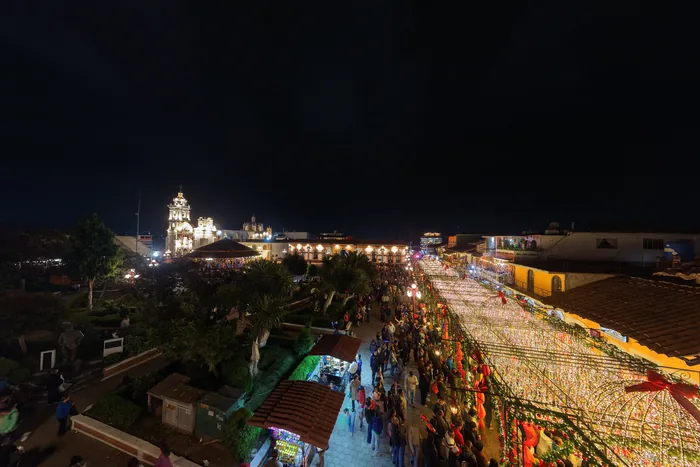 Callejon de la eterna navidad, chignahuapan